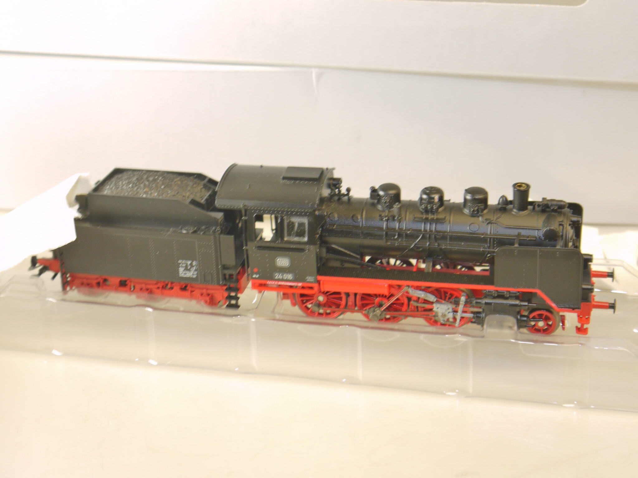 h0: Märklin 36240 Dampflok BR 24, neuw./ovp/MM DCC Rail Com