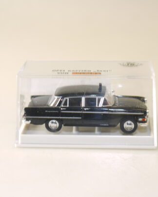 1:87 Brekina 246017 Opel Kapitän Taxi, neuw./ovp