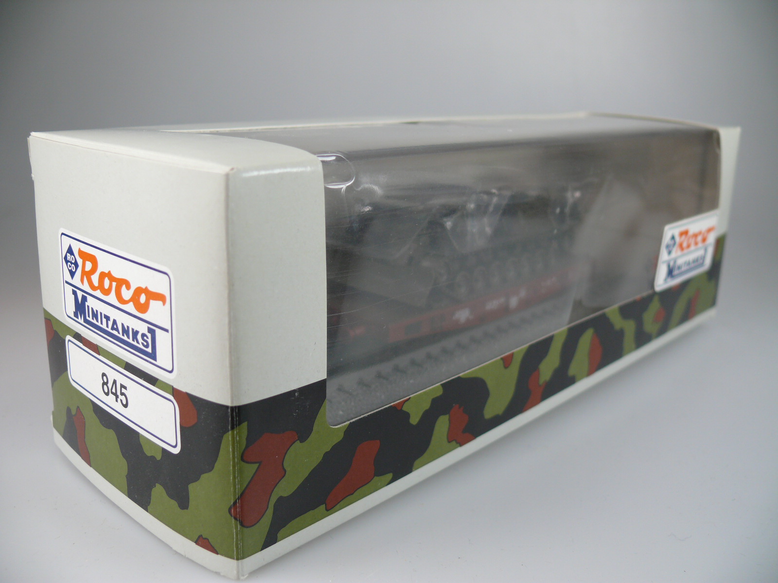 Roco Minitanks HO réf.845 - Wagon plat R1mmps& Bergepanzer 2 ( Edition