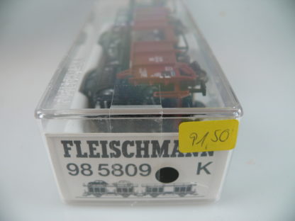 H0: Fleischmann 98 5809K 2 Autotransportwagen mit 4x Käfer, neuw./ovp – Bild 2