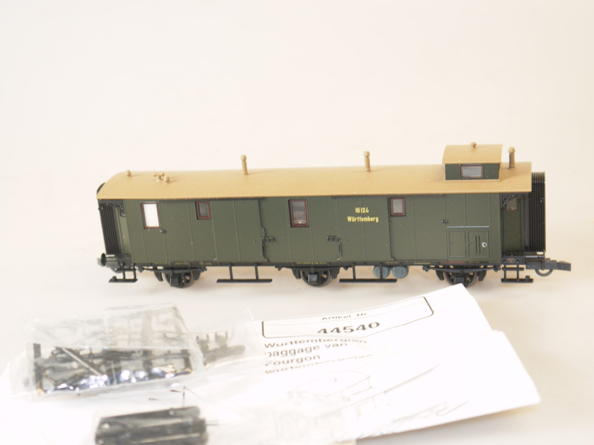 H0 Roco 44540 Gepäckwagen Württ.Länderbahn, top, aber ohne ovp