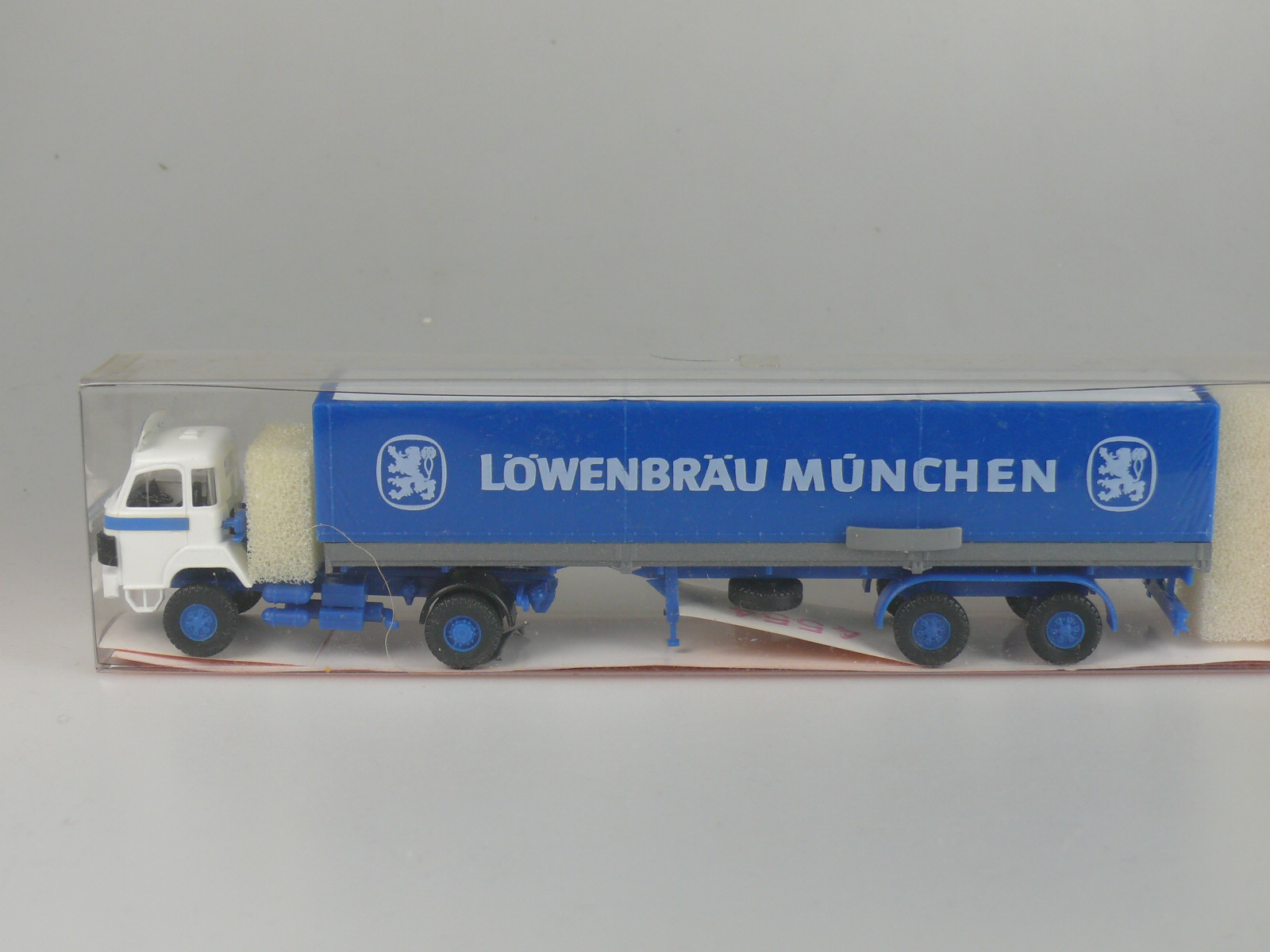 1:87 Roskopf 513 Saurer LÖWENBRÄU - neu