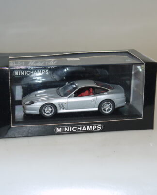 1:43 Minichamps Ferrari 550 Maranello 1996 silber, neuw./ovp