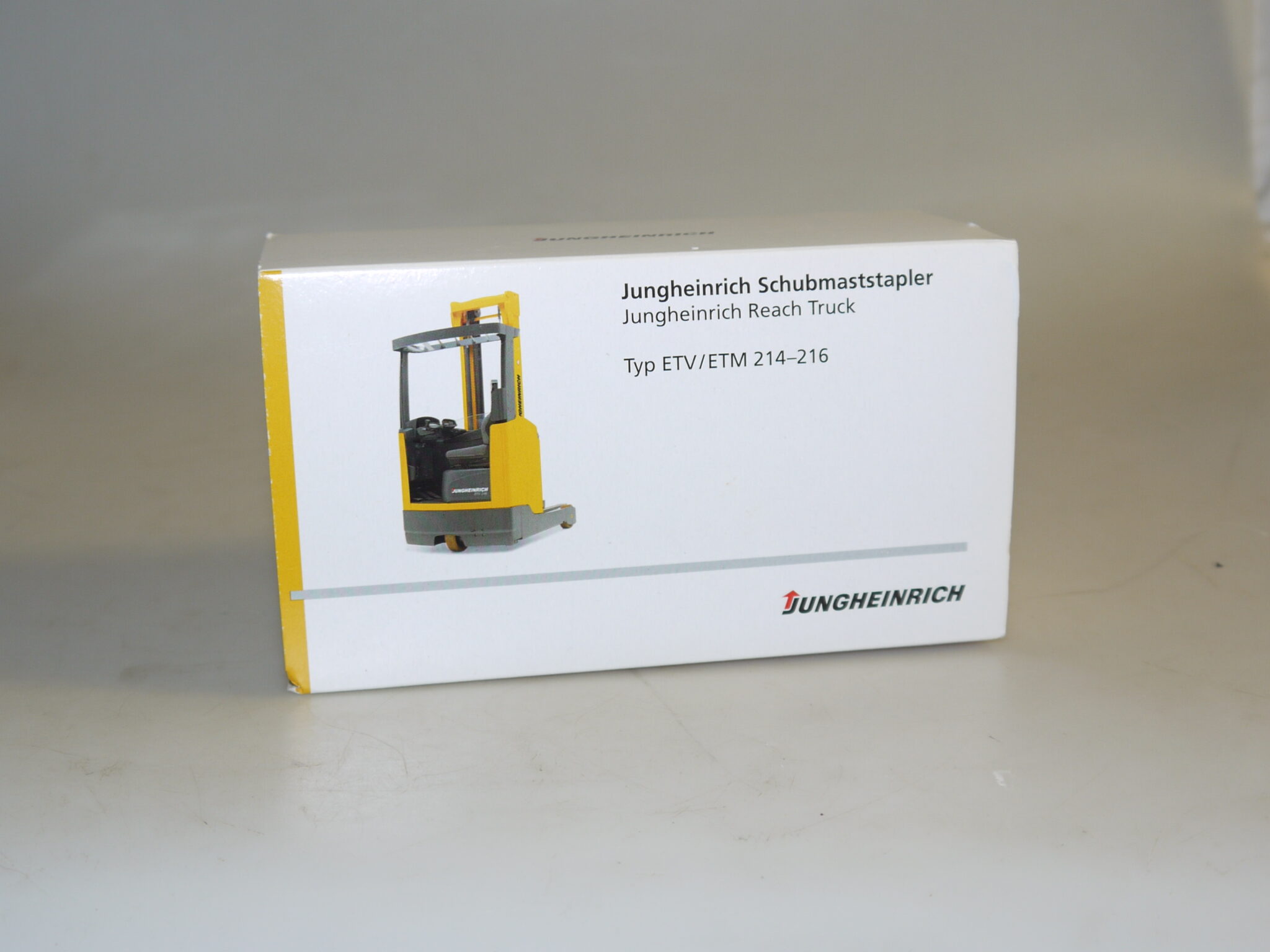 1:25 Jungheinrich Schubmaststapler Typ ETV/ETM 214-216, neuw./ovp