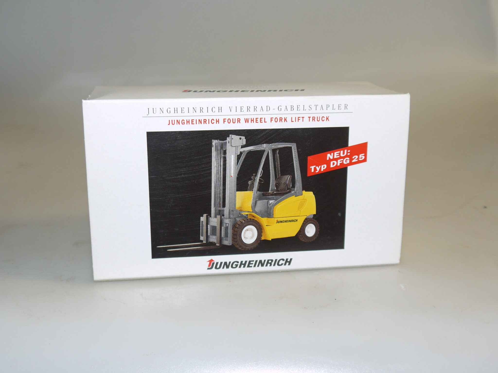 1:25 Jungheinrich Vierrad-Gabelstapler Typ DFG 25, neuw./ovp