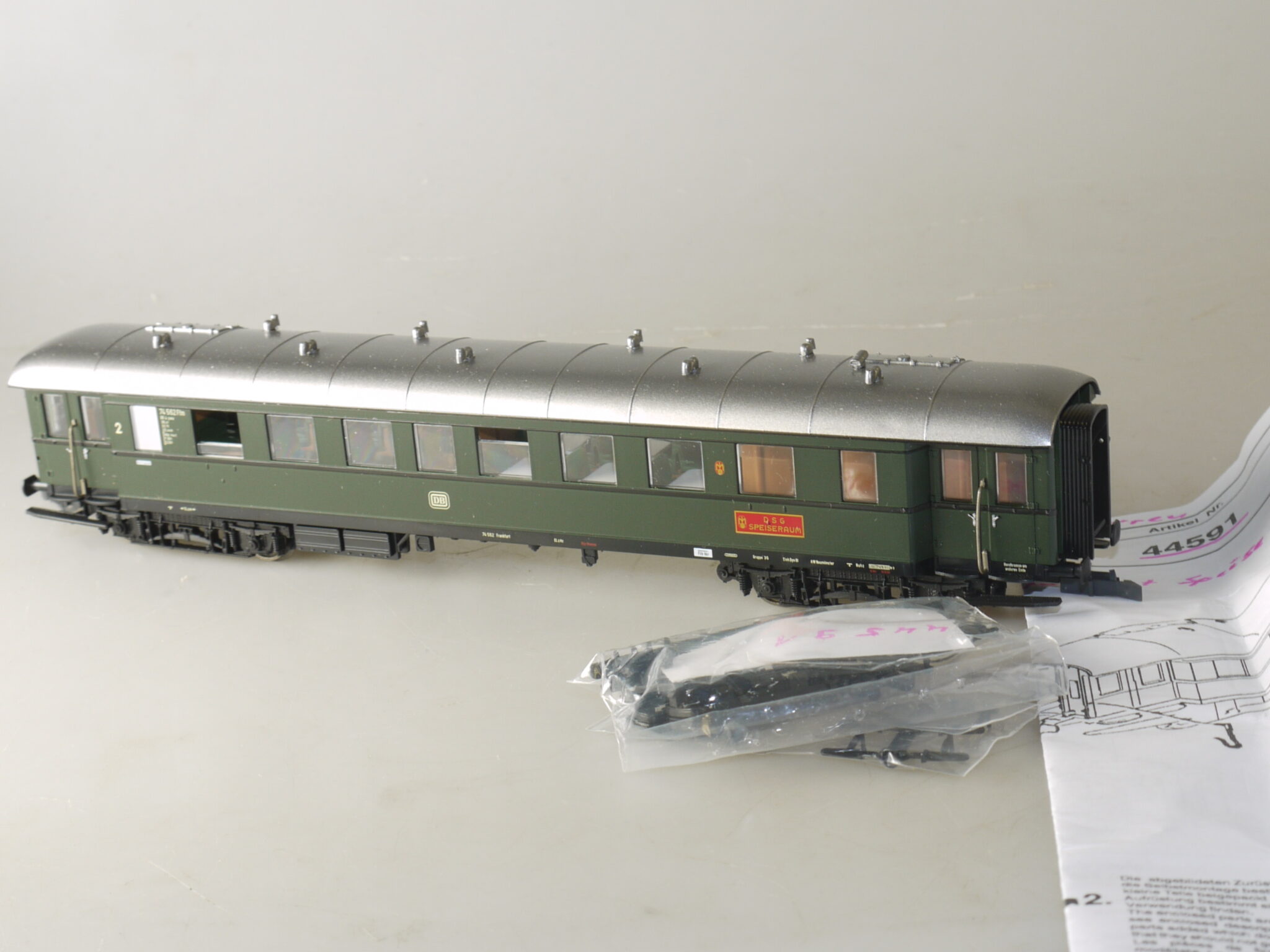 h0 Roco 44591 Halbspeisewagen BR4ywe DB, neuw., aber ohne ovp