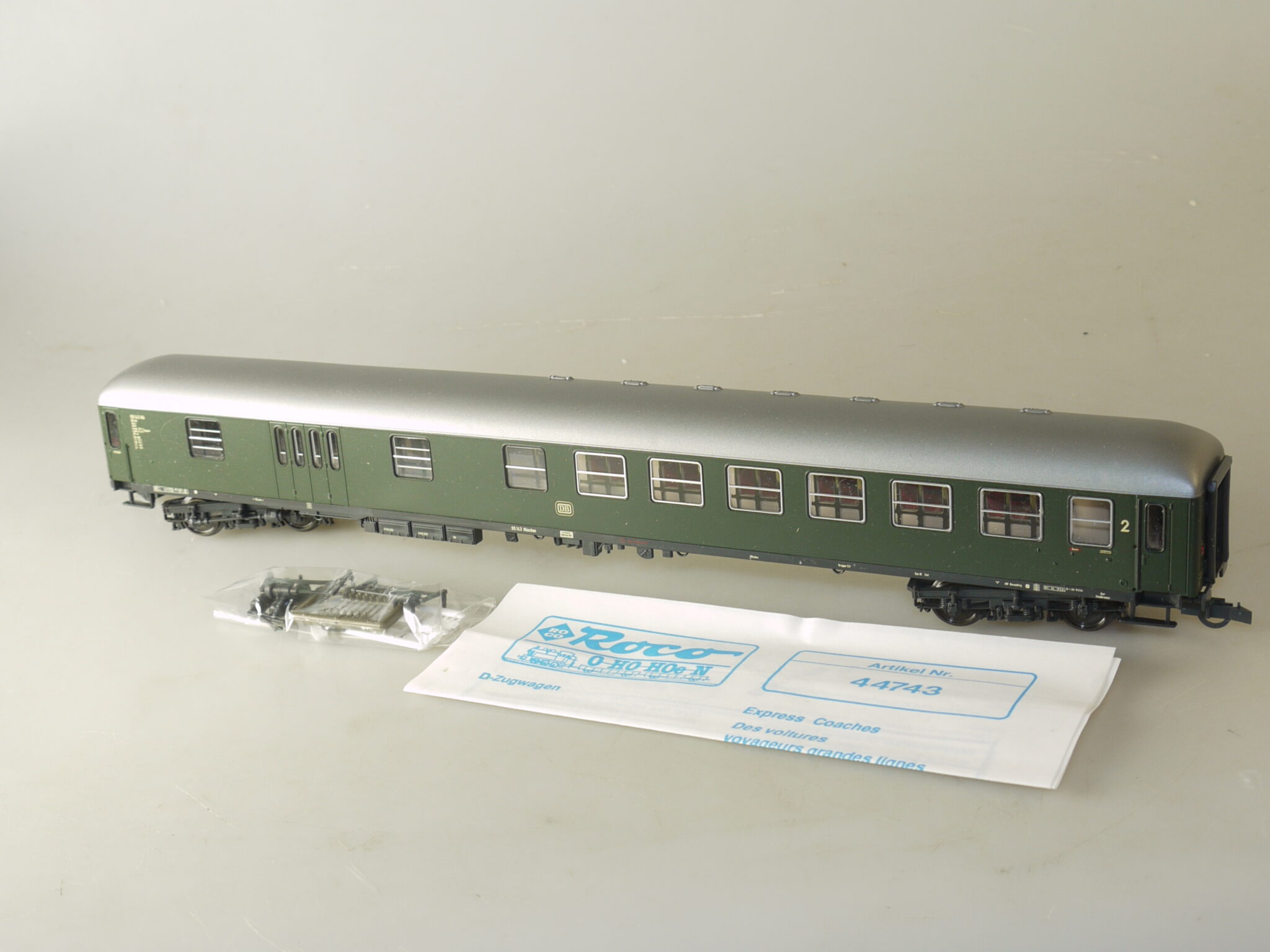 H0 Roco 44743 D-Zug Wagen 2. Klasse mit Gepäckabteil grün, neuw., aber ohne ovp