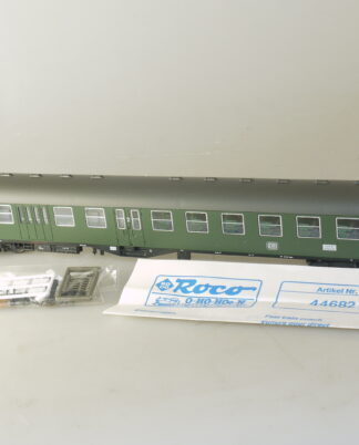 H0 Roco 44682 Eilzug-Steuerwagen 2. Klasse grün, neuw., aber ohne ovp