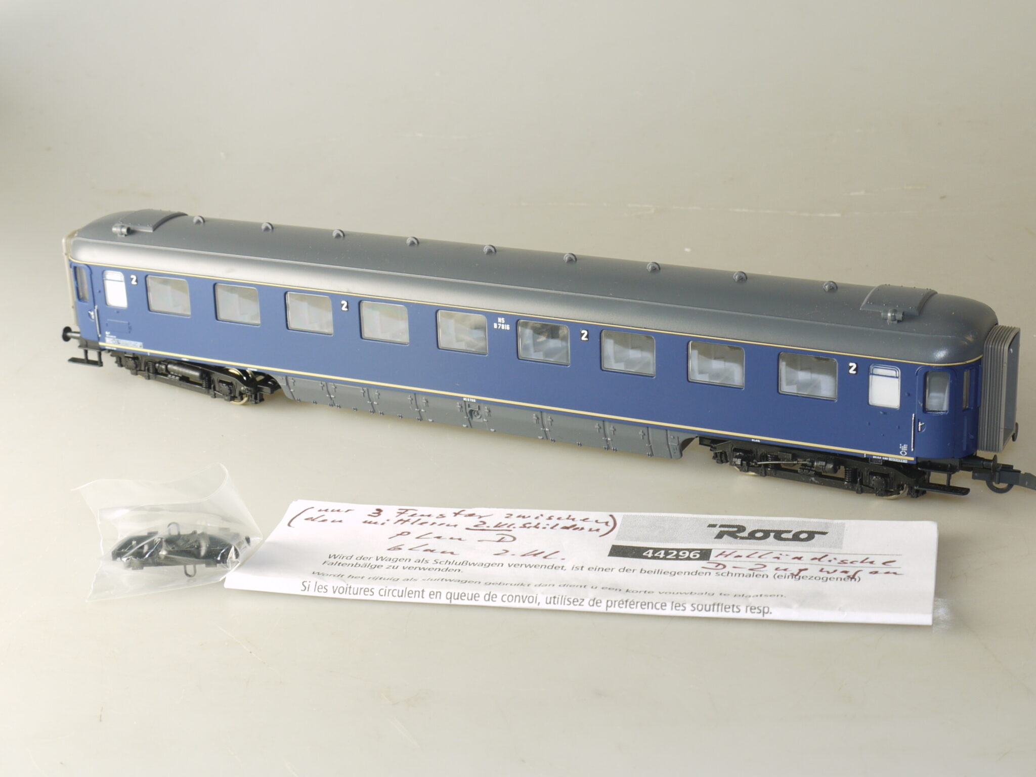 h0 Roco 44296 Personenwagen 2.Kl. NS B7816, neuw., aber ohne ovp
