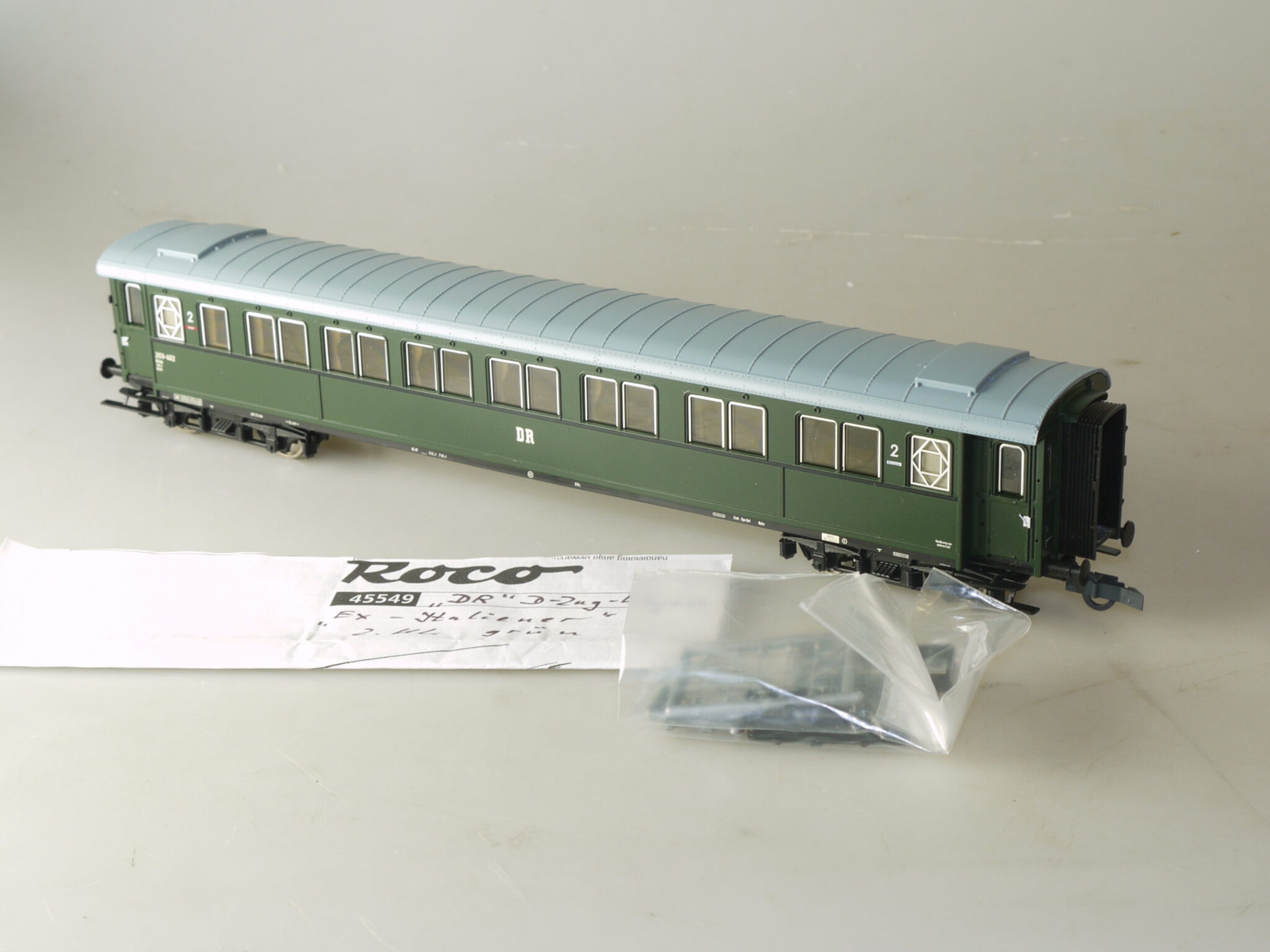 H0 Roco 45676 Personenwagen 2.Kl. DR B4ü, neuw., aber ohne ovp