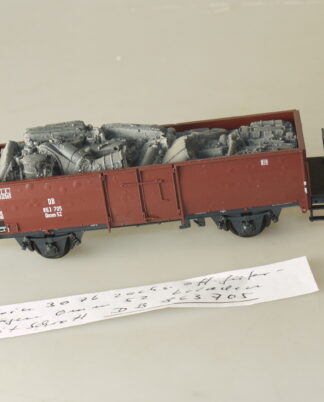 H0 Klein Modellbahn 3076 Offener Güterwagen Omm52 + Bremserbühne + Ladung: Metallschrott, neuw., ohne OVP