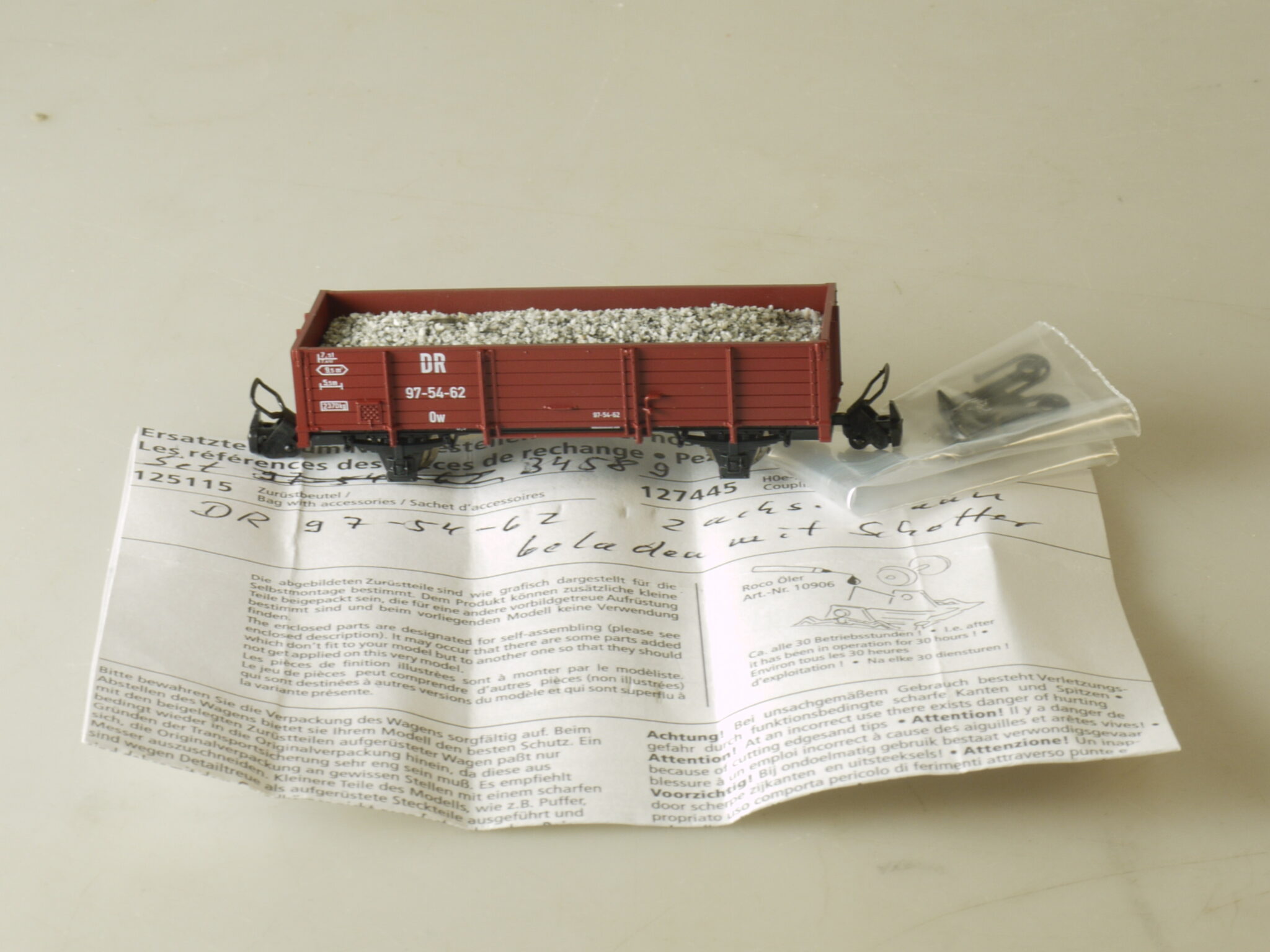 H0e Roco 34589 Ballastwagen 4-achs. 975462, 2-teiliges Set, neuw., aber ohne ovp – Bild 2