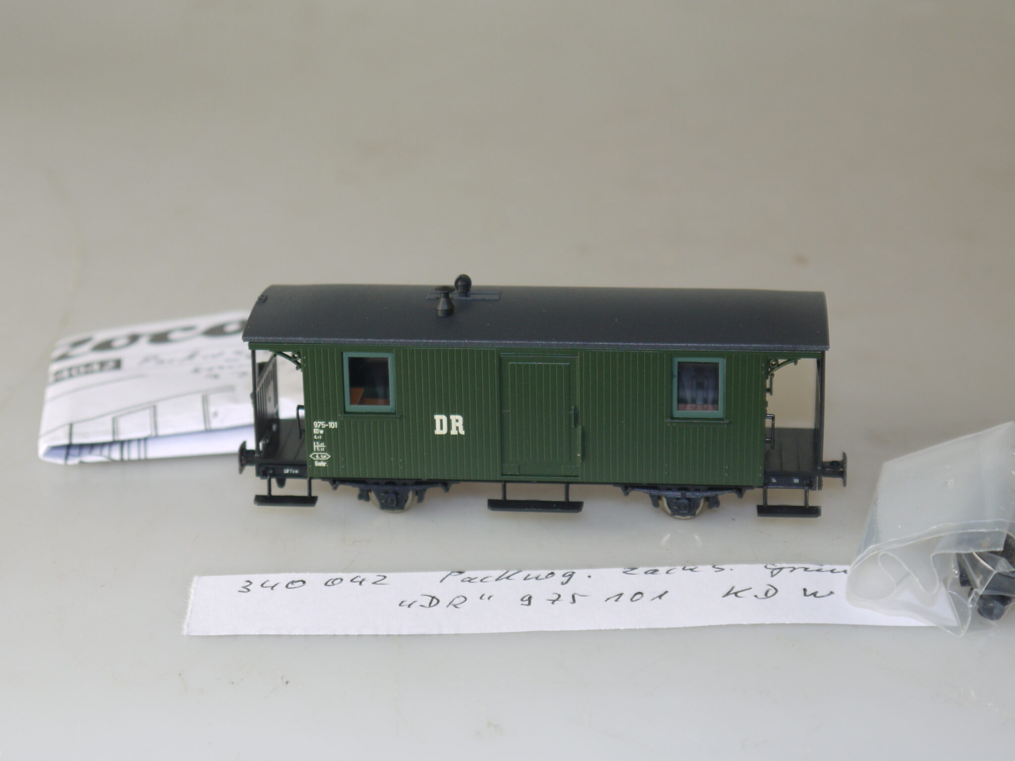 H0e Roco 34042 Gepäckwagen Rügen Kbw 975 101, top/ohne ovp