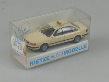 1:87 Rietze 30420 Audi 100 'Taxi' - neu