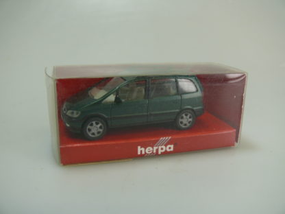 1:87 Herpa 032728 OPEL ZAFIRA 'GRÜN-MET.', neu