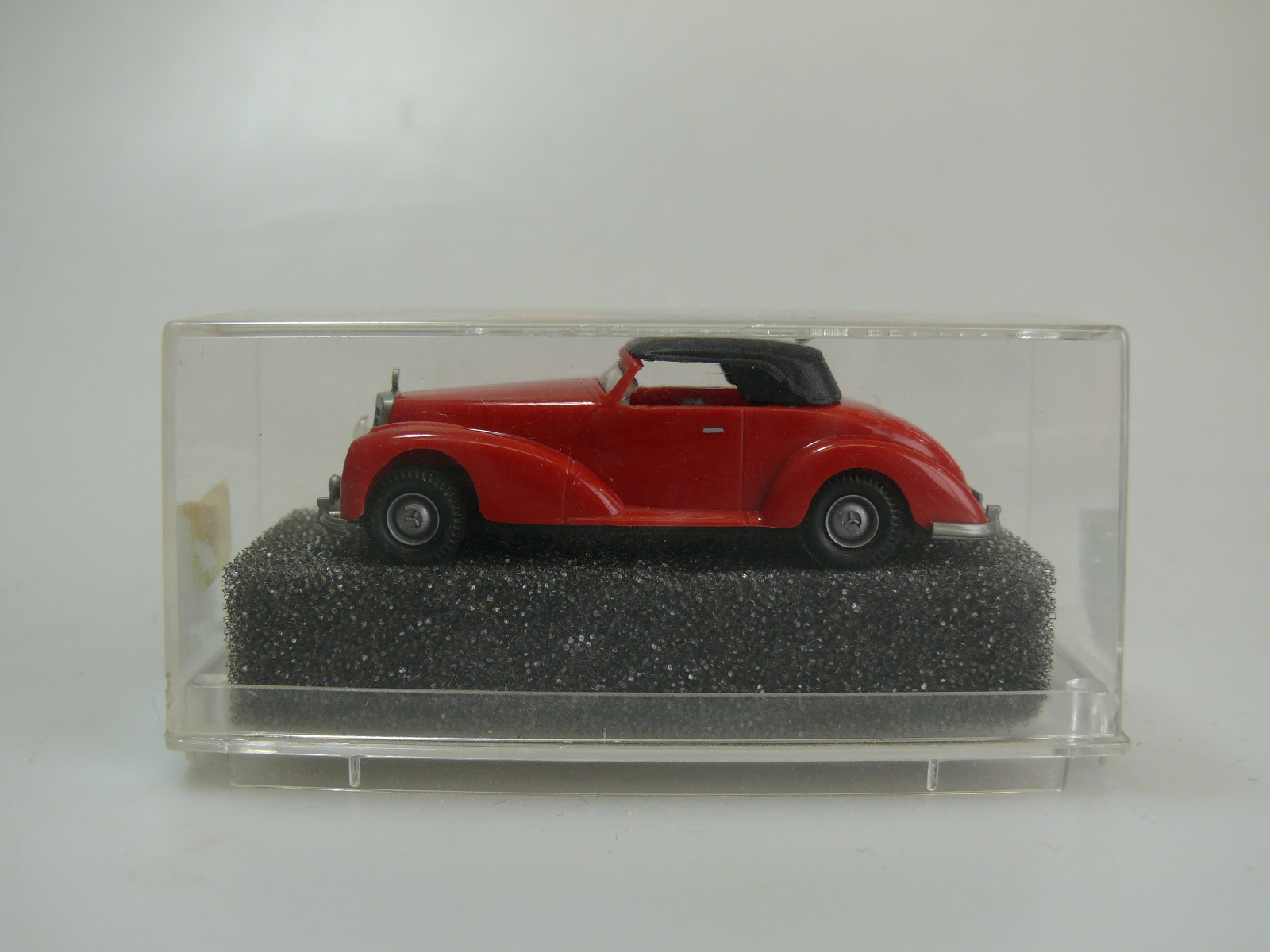 H0 PRALINE 84201 MB 300S CABRIOLET 'rot' - NEU