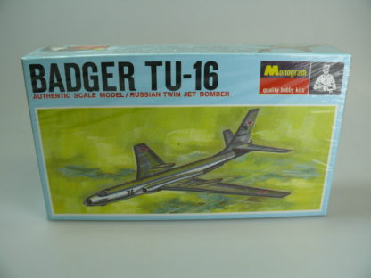 1:195 MONOGRAM 6793 BADGER TU-16 – neu/ovp