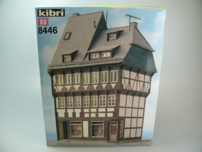 KIBRI BAUSATZ H0: 8446 ‚FACHWERKHAUS', NEU