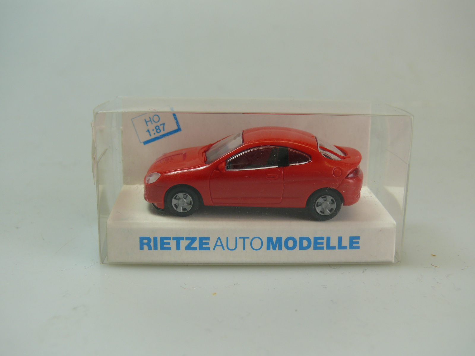 1:87 Rietze 10920 Ford PUMA 'rot', neu
