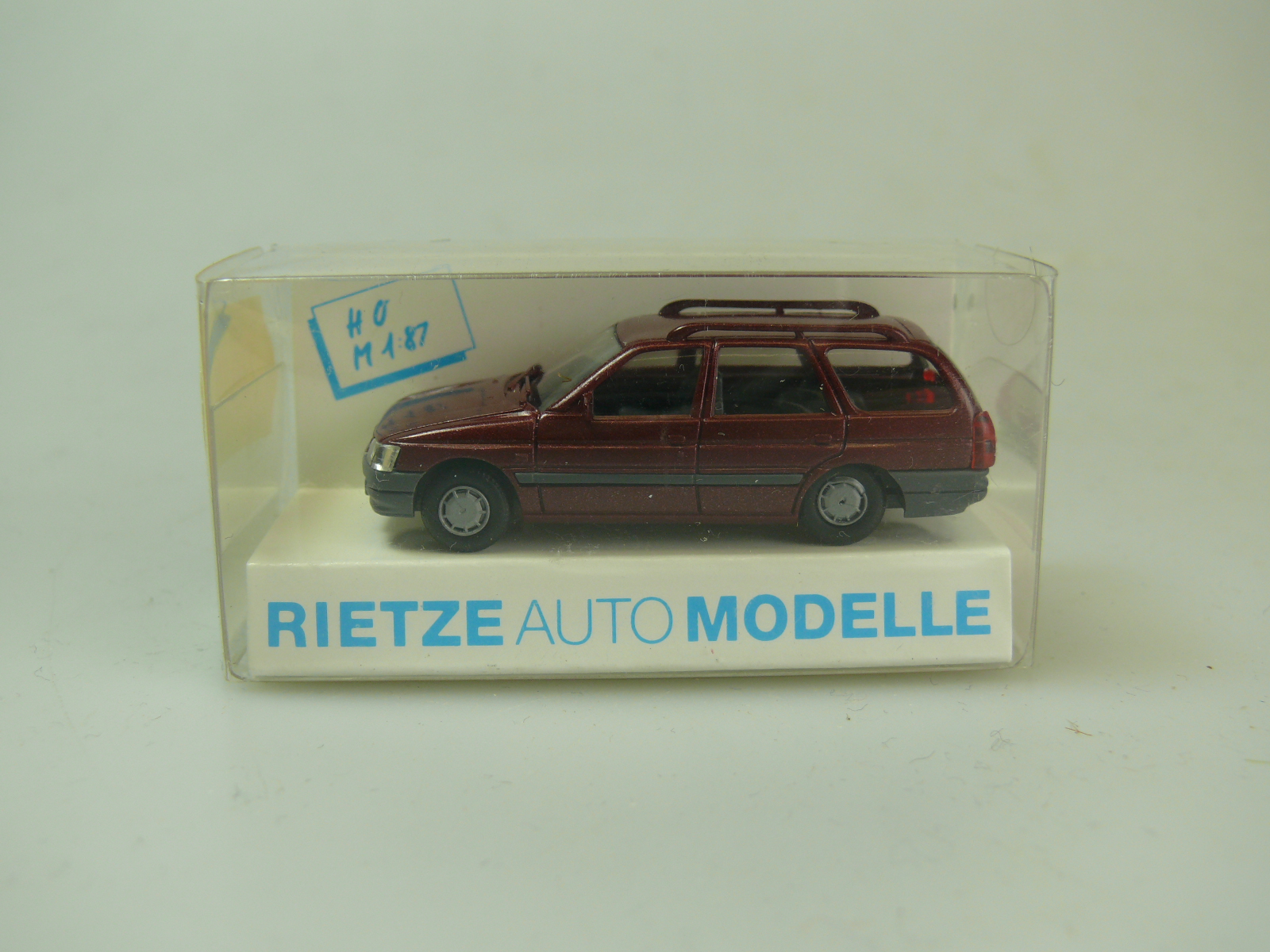 1:87 Rietze 20380 FORD ESCORT TURNIER 'DUNKEL-ROT', neu