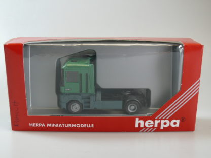 Herpa 142847 RENAULT MAGNUM ZM “GRÜN”-  NEU/OVP