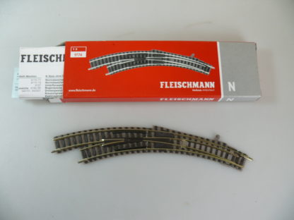 Spur N: Fleischmann 9174 'Bogenweiche links' - neu