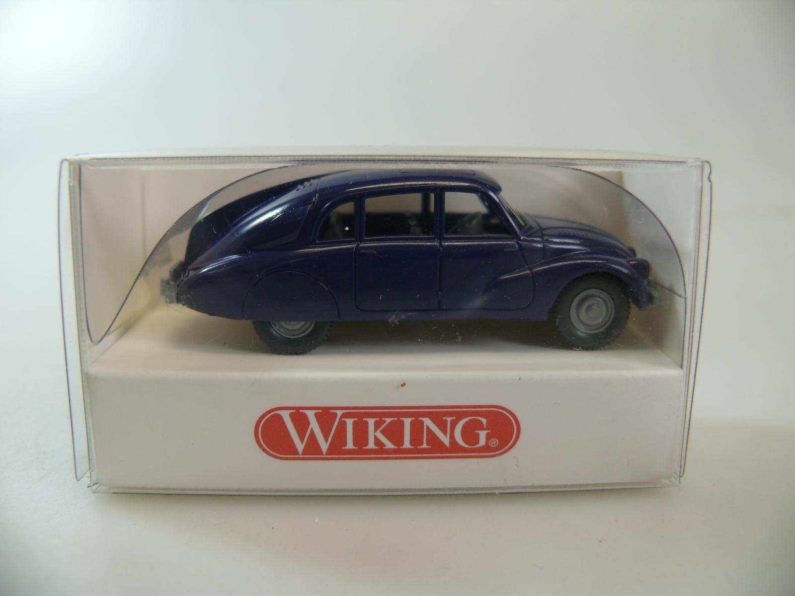 1:87 /_NEU//OVP Wiking 079604 Opel Commodore B laserblau metallic