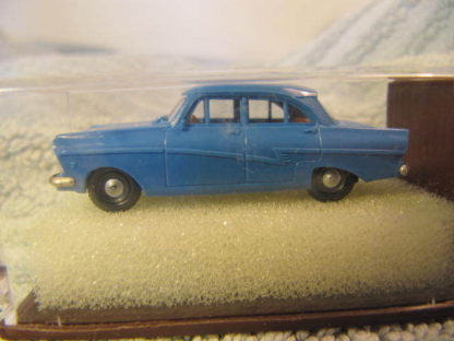 1:87 Brekina FORD TAUNUS 17M 1901 BLAU - neu!