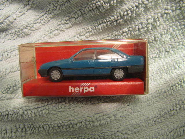 Herpa Opel Omega No Mittel Blau Neu Gearontologist