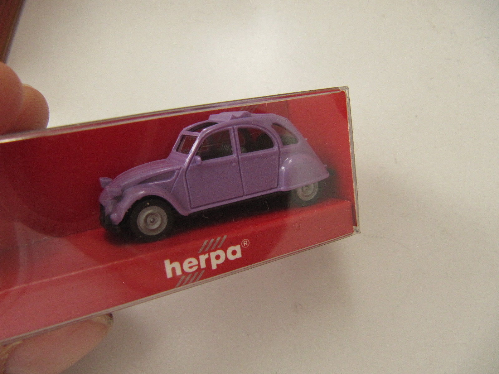 1:87 Herpa (020824) Citroen 2CV Ente lila, - NEU