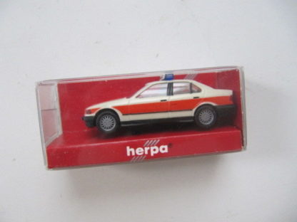 1:87 Herpa 041584 BMW 325i Notarzt, neuw./ovp