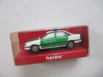 1:87 Herpa 4130 OPEL VECTRA Limo Polizei, neuw./ovp